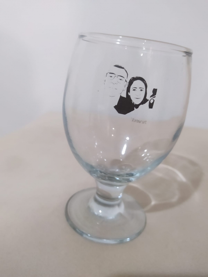 Taça de vidro fino